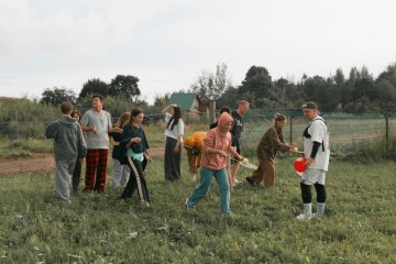 Санкт-Петербург: Выпускники детских домов и ребята с опытом сиротства побывали в палаточном лагере